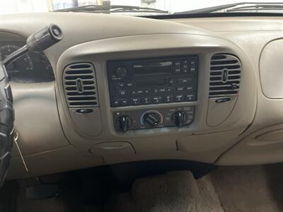 2001 Ford F-150 Lariat - Photo 10 - Monticello, IN 47960