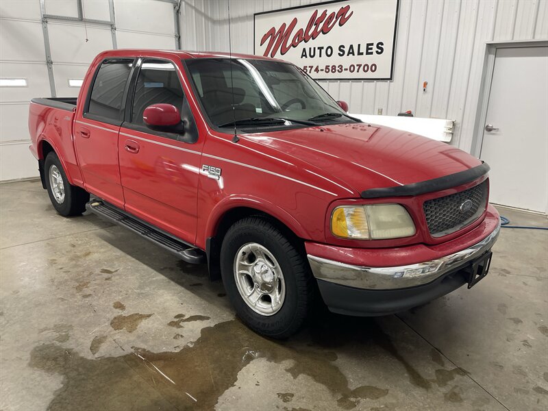 2001 Ford F-150 Lariat   - Photo 1 - Monticello, IN 47960