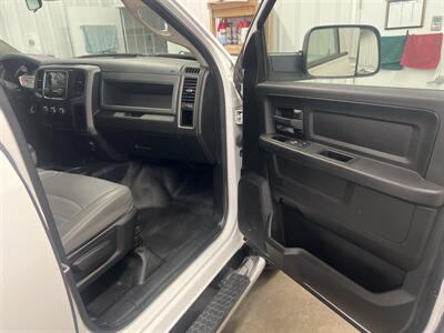 2016 RAM 3500 Tradesman 4x4   - Photo 8 - Monticello, IN 47960