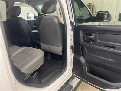 2016 RAM 3500 Tradesman 4x4   - Photo 7 - Monticello, IN 47960