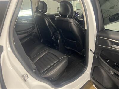 2019 Ford Edge SEL   - Photo 10 - Monticello, IN 47960