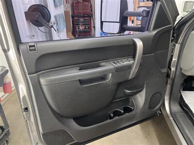 2012 Chevrolet Silverado 1500 LS   - Photo 5 - Monticello, IN 47960