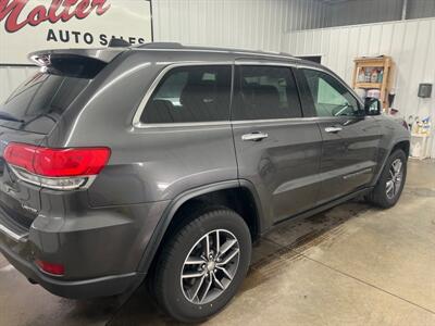 2017 Jeep Grand Cherokee Limited   - Photo 4 - Monticello, IN 47960