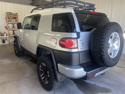 2007 Toyota FJ Cruiser - Photo 3 - Monticello, IN 47960