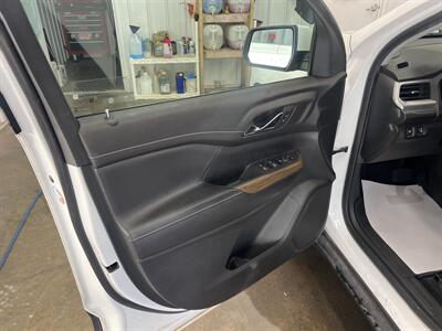 2020 GMC Acadia SLE   - Photo 5 - Monticello, IN 47960