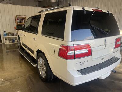 2007 Lincoln Navigator Luxury   - Photo 3 - Monticello, IN 47960