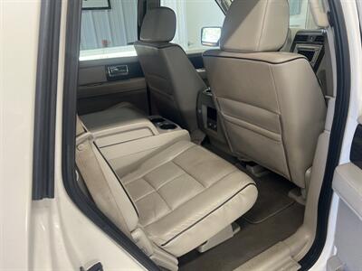 2007 Lincoln Navigator Luxury   - Photo 10 - Monticello, IN 47960