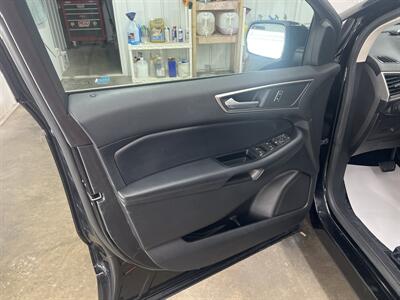 2016 Ford Edge SEL   - Photo 5 - Monticello, IN 47960