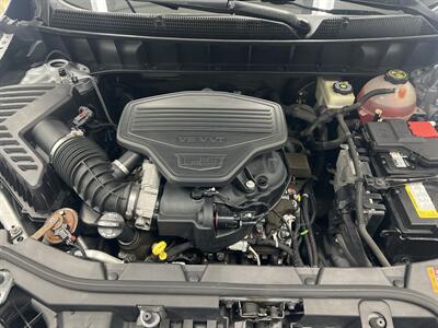 2017 Cadillac XT5   - Photo 15 - Monticello, IN 47960