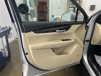 2017 Cadillac XT5   - Photo 5 - Monticello, IN 47960