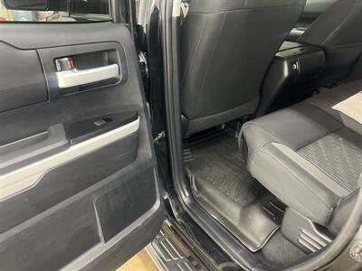 2014 Toyota Tundra SR5   - Photo 9 - Monticello, IN 47960
