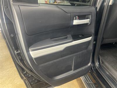 2014 Toyota Tundra SR5   - Photo 8 - Monticello, IN 47960