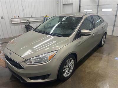 2015 Ford Focus SE   - Photo 2 - Monticello, IN 47960