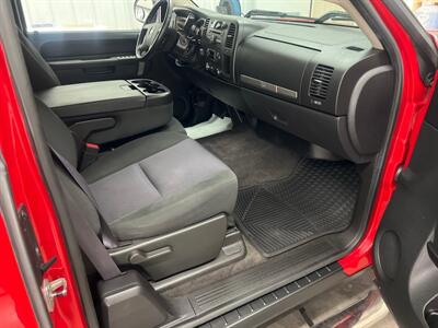 2011 Chevrolet Silverado 1500 LT   - Photo 10 - Monticello, IN 47960