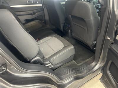 2017 Ford Explorer XLT   - Photo 10 - Monticello, IN 47960