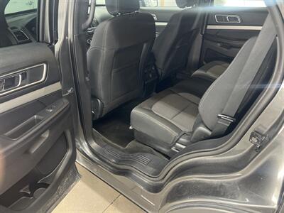 2017 Ford Explorer XLT   - Photo 8 - Monticello, IN 47960