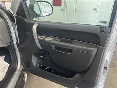 2010 Chevrolet Silverado 1500 LS   - Photo 9 - Monticello, IN 47960