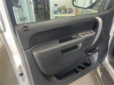 2010 Chevrolet Silverado 1500 LS   - Photo 5 - Monticello, IN 47960