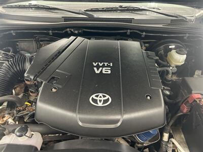 2012 Toyota Tacoma V6  4x4 - Photo 13 - Monticello, IN 47960