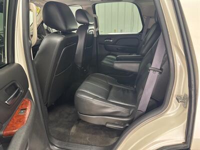 2012 GMC Yukon SLT   - Photo 11 - Monticello, IN 47960