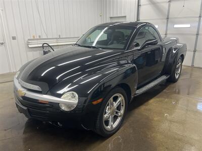 2006 Chevrolet SSR - Photo 2 - Monticello, IN 47960