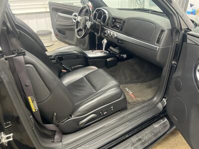 2006 Chevrolet SSR - Photo 8 - Monticello, IN 47960