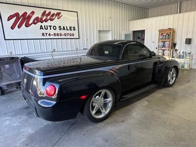 2003 Chevrolet SSR LS   - Photo 4 - Monticello, IN 47960