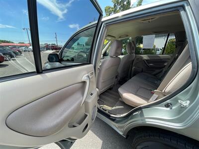 2004 Toyota RAV4   - Photo 8 - Boise, ID 83704