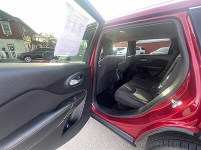 2015 Jeep Cherokee Latitude   - Photo 8 - Nampa, ID 83651