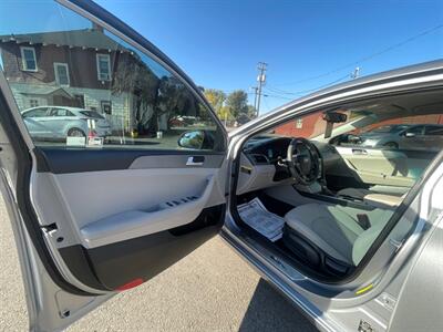 2016 Hyundai SONATA SE   - Photo 7 - Nampa, ID 83651