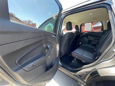 2018 Ford Escape SE   - Photo 8 - Nampa, ID 83651