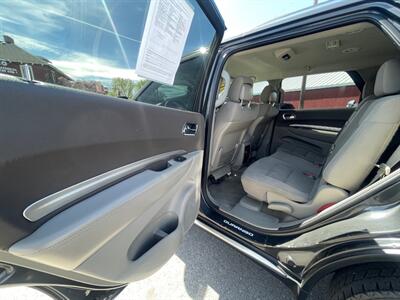 2011 Dodge Durango SXT   - Photo 8 - Nampa, ID 83651