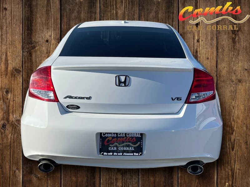 2011 Honda Accord EX-L V6 - Photo 4 - Nampa, ID 83651