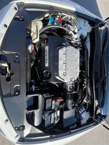 2011 Honda Accord EX-L V6 - Photo 13 - Nampa, ID 83651