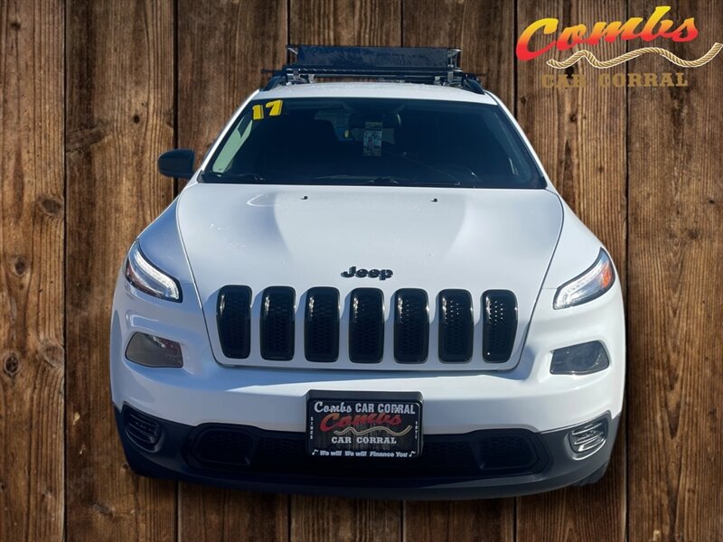2017 Jeep Cherokee Sport Altitude - Photo 2 - Boise, ID 83704