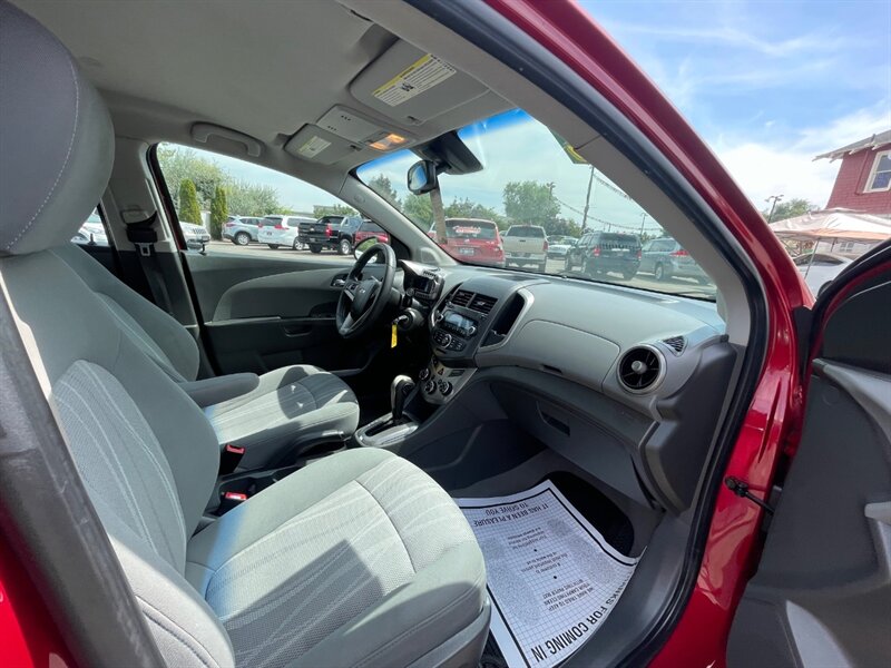 2012 Chevrolet Sonic LT - Photo 10 - Nampa, ID 83651
