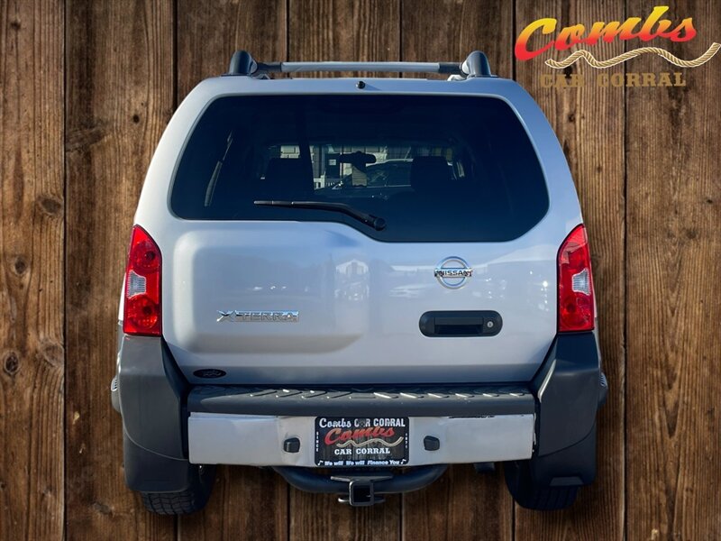 2011 Nissan Xterra S - Photo 4 - Nampa, ID 83651