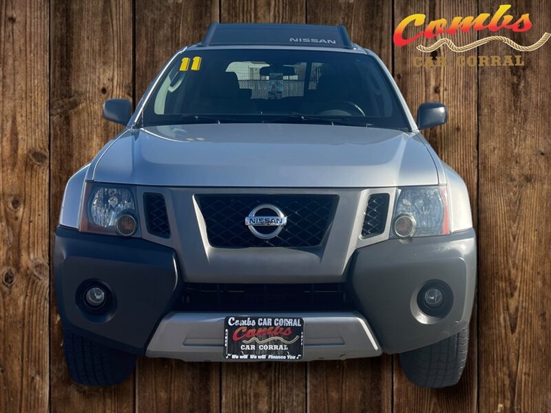 2011 Nissan Xterra S - Photo 2 - Nampa, ID 83651