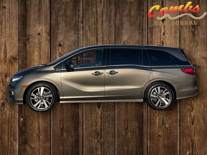 2018 Honda Odyssey Elite - Photo 3 - Nampa, ID 83651