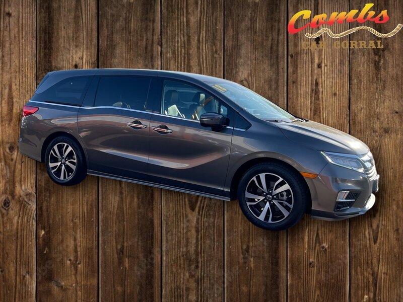 2018 Honda Odyssey Elite - Photo 5 - Nampa, ID 83651