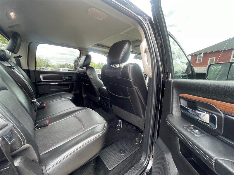 2014 RAM 1500 Laramie - Photo 9 - Nampa, ID 83651