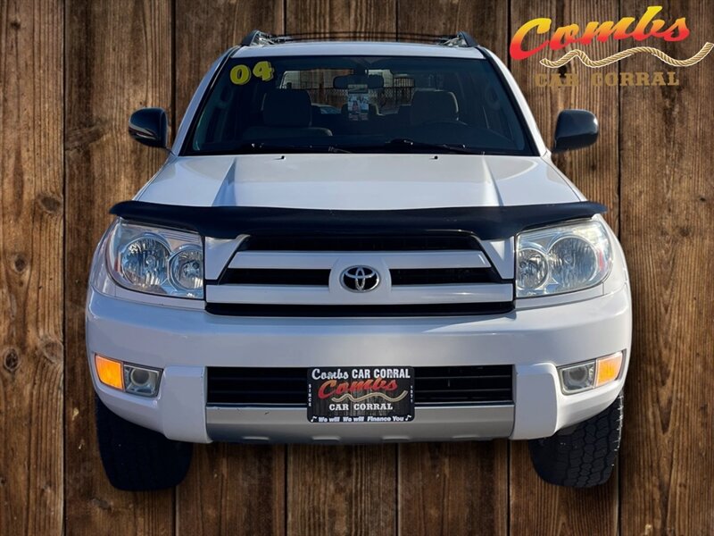 2004 Toyota 4Runner SR5 - Photo 2 - Nampa, ID 83651