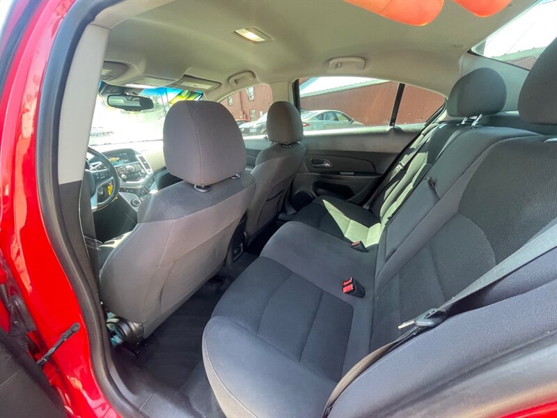 2014 Chevrolet Cruze 1LT Auto - Photo 8 - Nampa, ID 83651