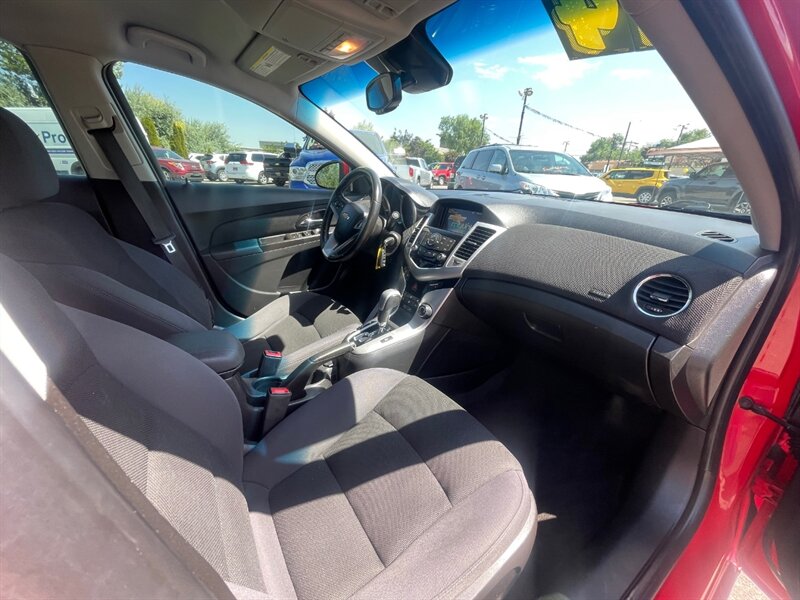2014 Chevrolet Cruze 1LT Auto - Photo 10 - Nampa, ID 83651