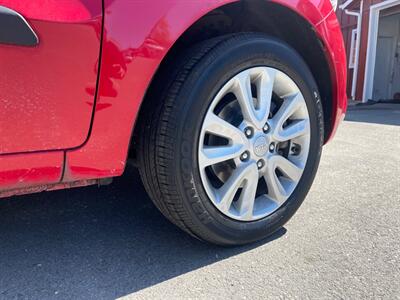 2013 Kia Soul +   - Photo 12 - Boise, ID 83704