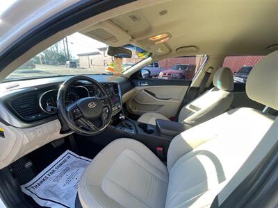 2012 Kia Optima Hybrid LX   - Photo 6 - Nampa, ID 83651