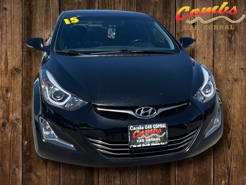 2015 Hyundai ELANTRA Limited - Photo 2 - Nampa, ID 83651