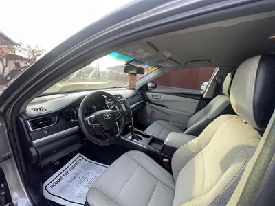 2017 Toyota Camry SE   - Photo 6 - Boise, ID 83704