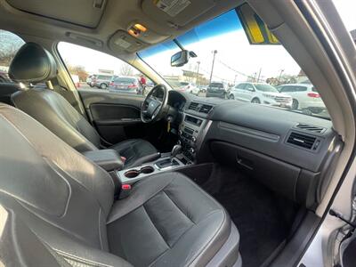 2011 Ford Fusion SEL   - Photo 10 - Boise, ID 83704