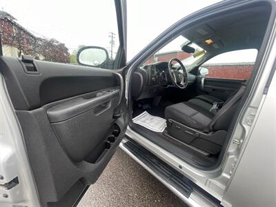 2011 GMC Sierra 1500 SLE   - Photo 7 - Boise, ID 83704